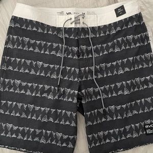 RVCA Men’s Horton Biter Swim Trunk - 4 Way Performance Stretch TAGS ON